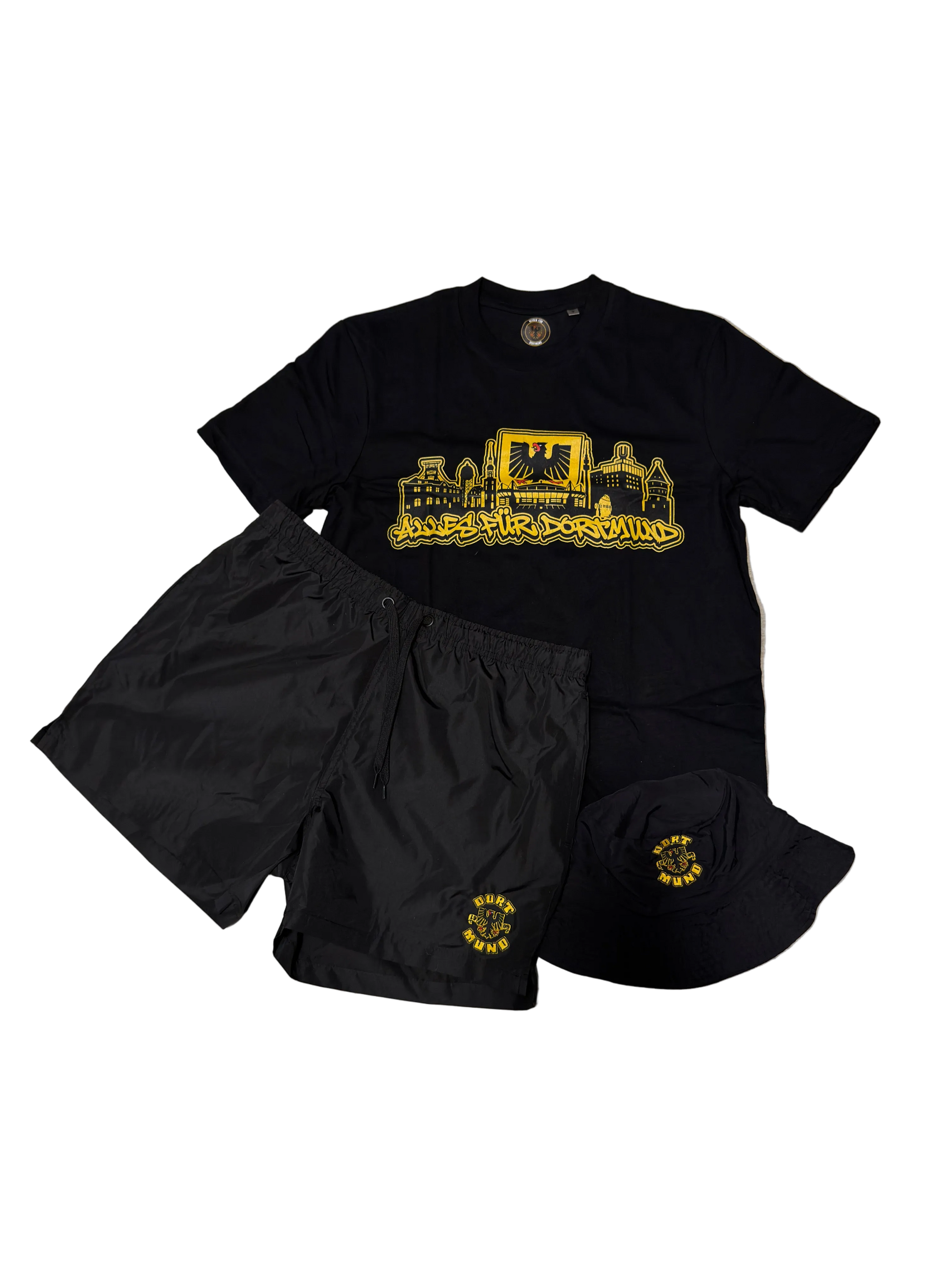 Dortmund 1909 Sommerset mit T-Shirt, Sportshorts und Fischerhut, komplette Dortmund Klamotten Kollektion
